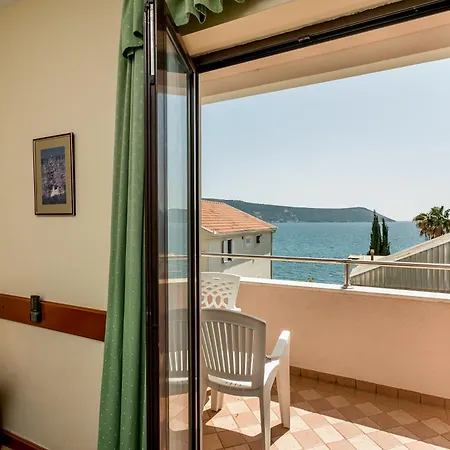 Apartments Maslina Herceg Novi Exterior photo