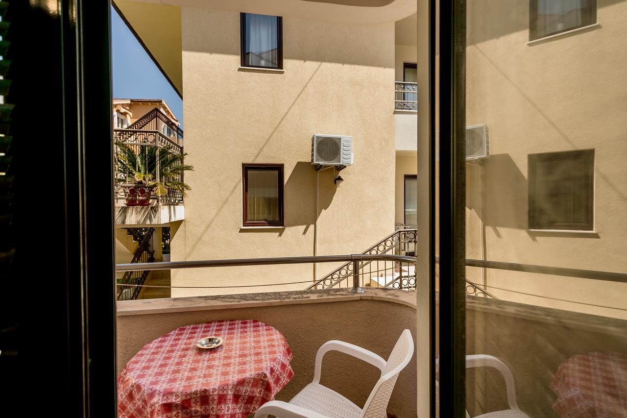 Apartman Maslina *